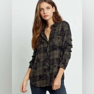Rails Hunter Plaid Top in Olive Jet Stars